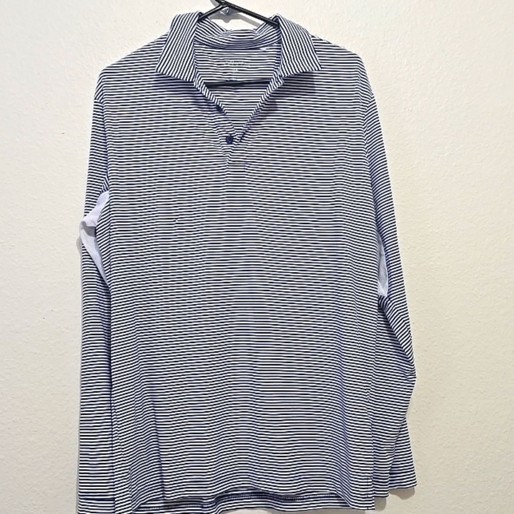 SanSoleil‎ medium UPF 50 long sleeve half zip shirt. Golf, tennis, pickleball M